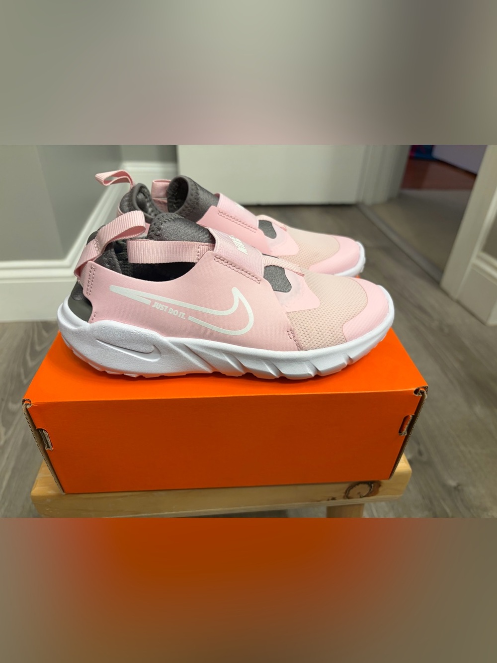 Nike Kids Flex Runner 2 Light Pink Slip-On Athletic Sneakers- New In Box- Size 1